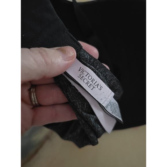 Victoria's Secret Black Full Coverage Underwire T-Shirt Push Up Bra Size 38DD - Picture 4 of 7